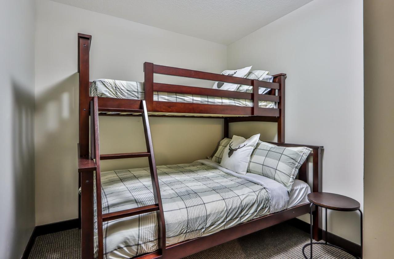 Fenwick Vacation Rentals - Scenic 1 Bedroom Plus Den, Pet Friendly Dead Mans Flats Zewnętrze zdjęcie